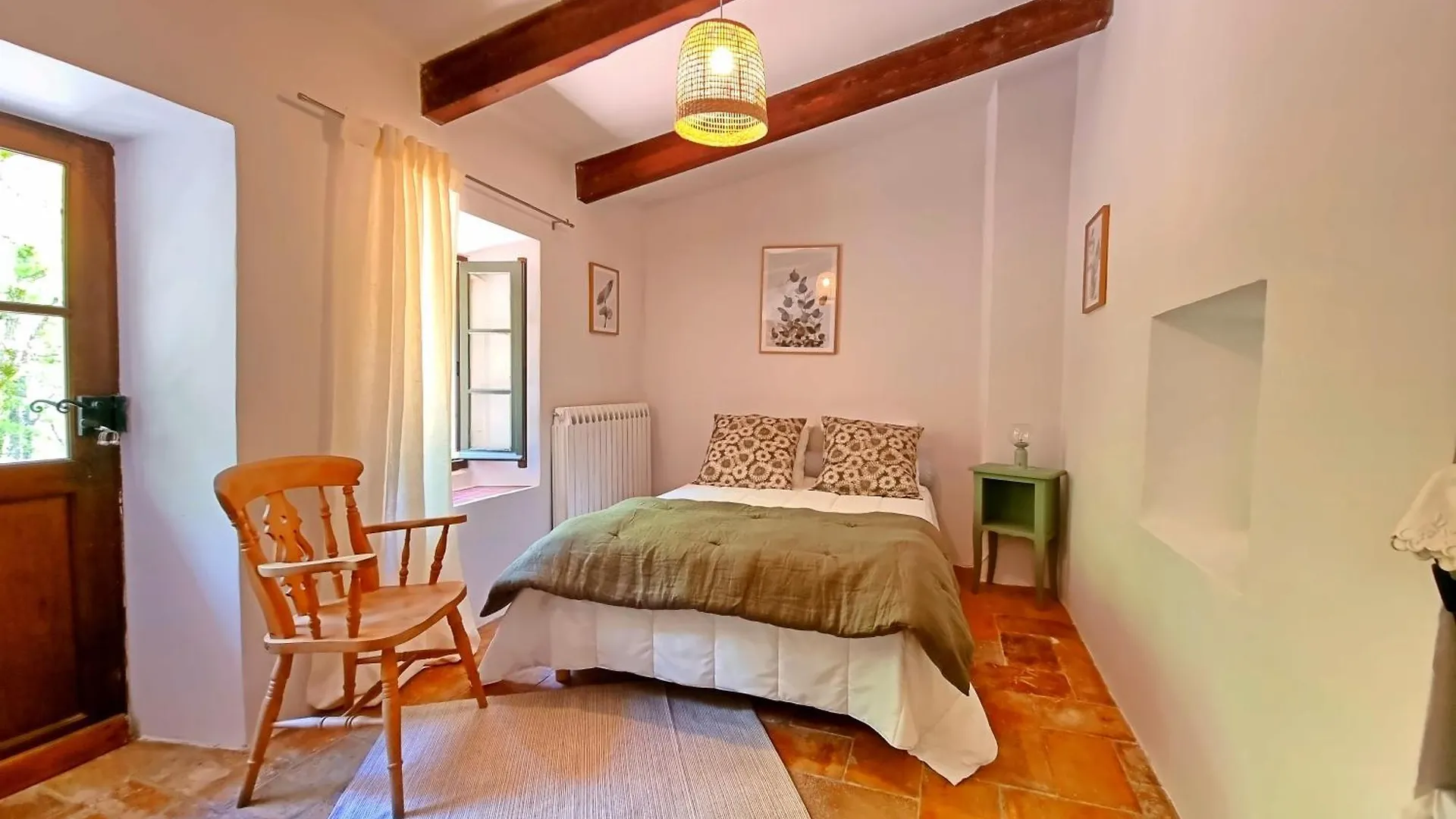 Holiday home En Pleine Foret Aurel